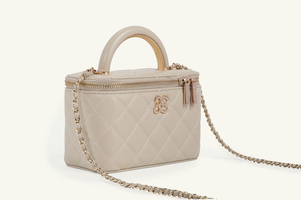 60062 BE ĐEN ĐỎ NÂU TRẮNG