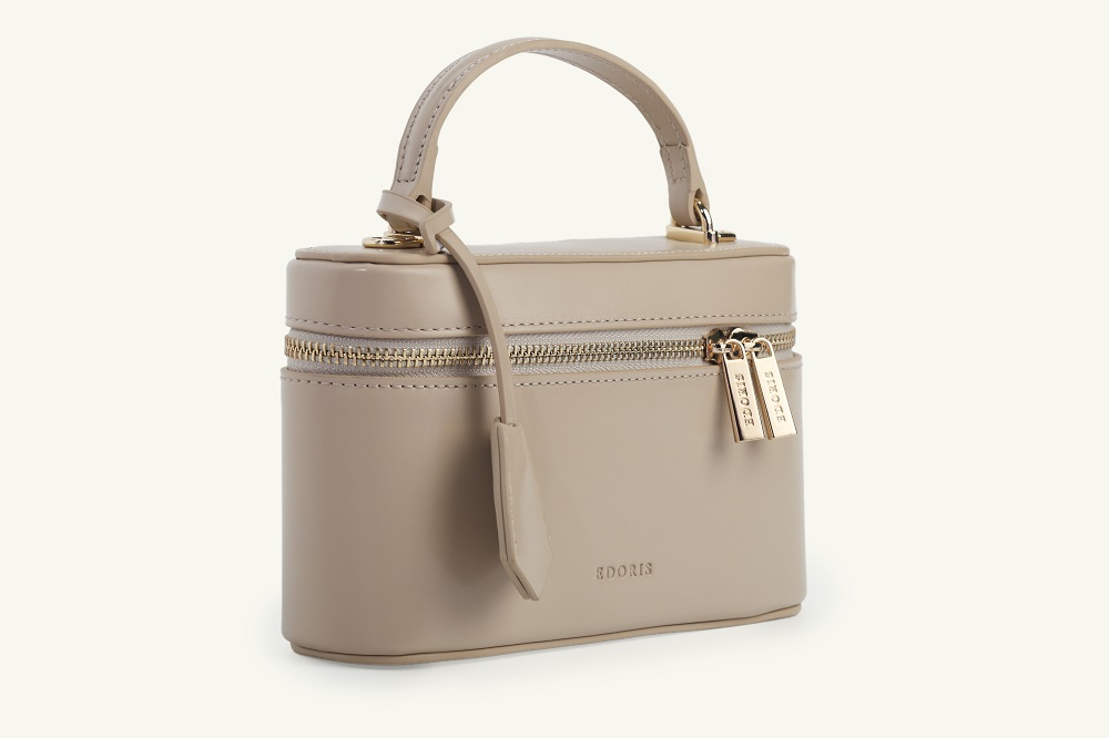 60077 BE ĐEN NÂU ĐỎ TRẮNG